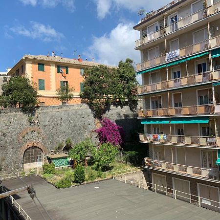A Casa Dei Miei By Holiday World Genoa Exterior photo